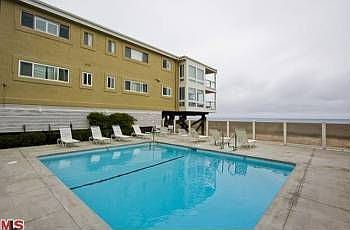 4th image of 22626 Pacific Coast Hwy APT 21