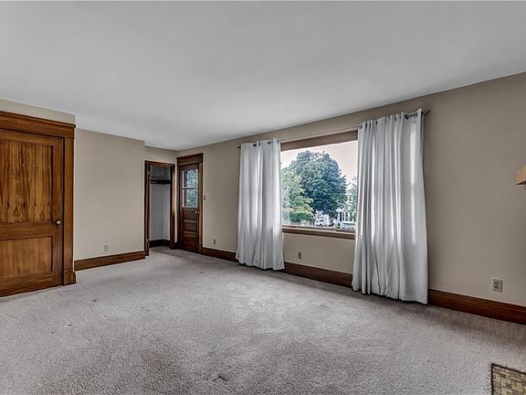 3rd image of 46 Tuscarora Rd Floor 2