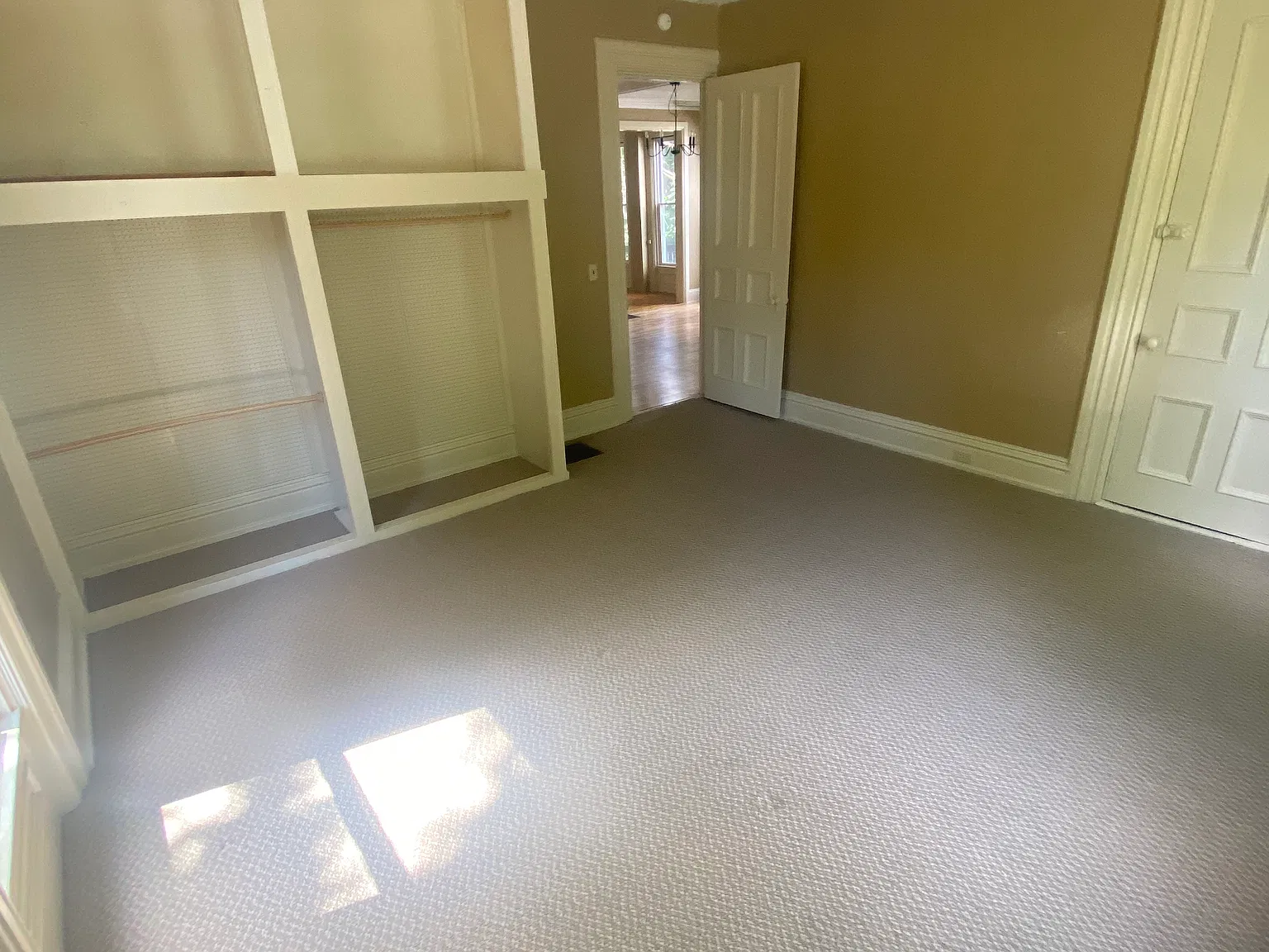 914 State St — Photo 2