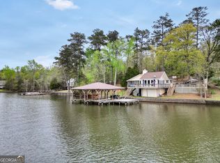 216 Deep Water Rd, Mansfield, GA 30055