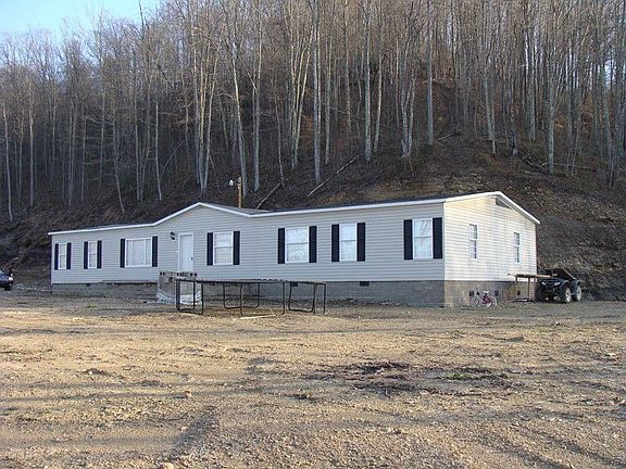 2nd image of 42 Combs Dr