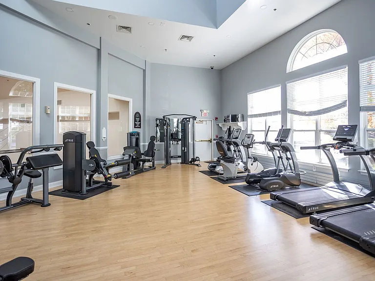 1000 Adams Pointe Blvd — Photo 30