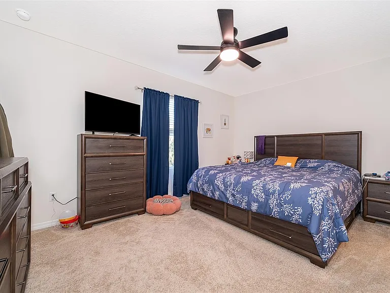 1225 Yellow Finch Dr — Photo 5