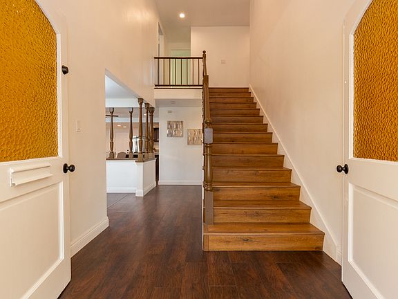 3rd image of 11466 Aclare St