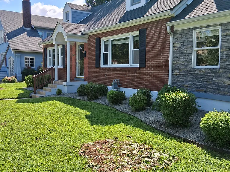 2200 Emerson Ave — Photo 6