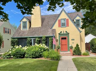 1108 Almonte Ave, Grand Forks, ND 58201