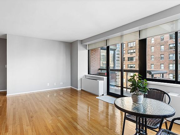 4th image of 300 E 62nd St APT 804