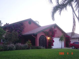 341 Oregon Ln, Boca Raton, FL 33487