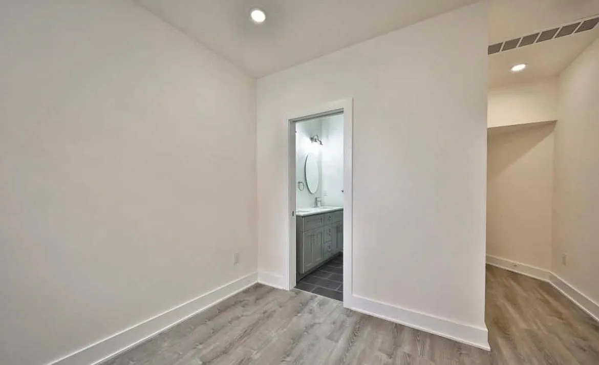 Building Photo - 2117 N 9th St #1