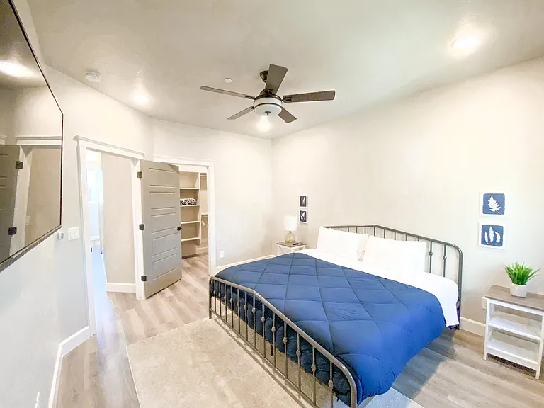 4343 W Canterbury Rd — Photo 9