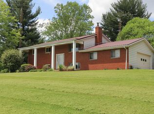 1294 Kings Corners Rd E, Lexington, OH 44904