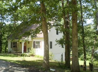 60 Redwood Ln, Morehead, KY 40351