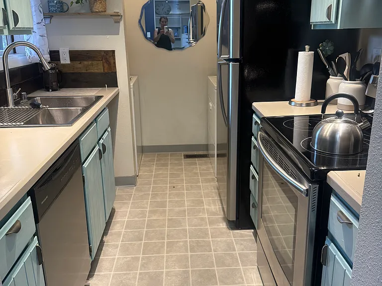 7311 Huntsmen Cir #C — Photo 5