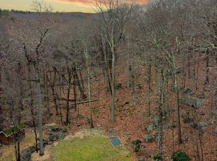 Carriage House Dr, Ridgefield, CT 06877