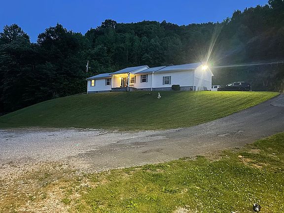 2nd image of 381 Hinkle Branch Rd