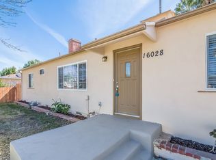 16028 Leadwell St, Van Nuys, CA 91406