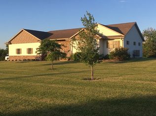 1256 Jasmine Pl, Ogden, IA 50212