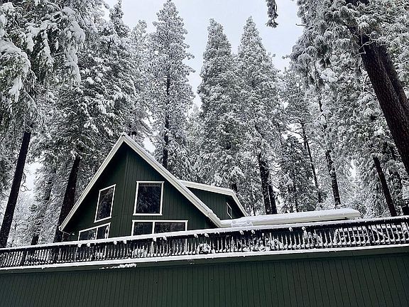 3rd image of 26582 Meadow Vista Ln
