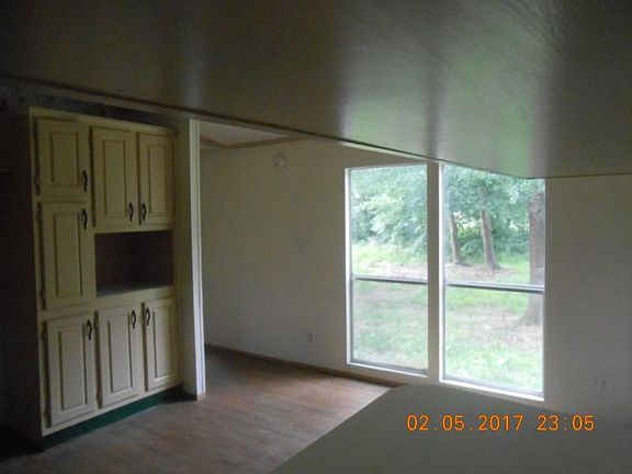 3rd image of 21002 Briar Walk Dr