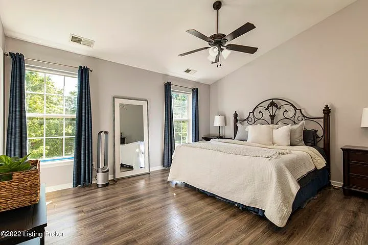 5212 Charlbury Ct — Photo 9
