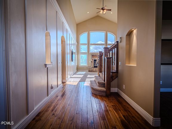 3rd image of 876 Ledgestone Ln