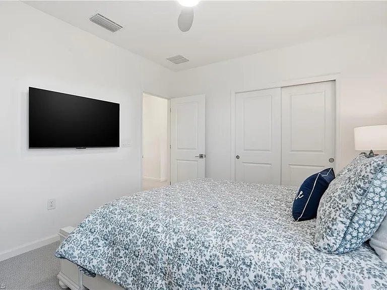 1657 Serena Ave — Photo 27