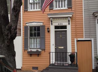 402 S Royal St, Alexandria, VA 22314
