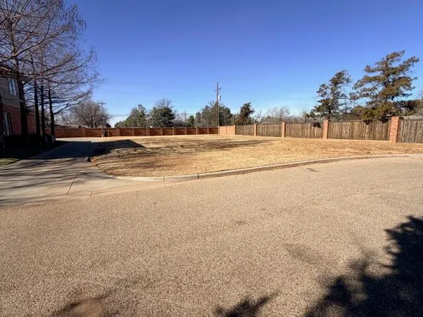 2302 York Ave, Lubbock, TX 79407