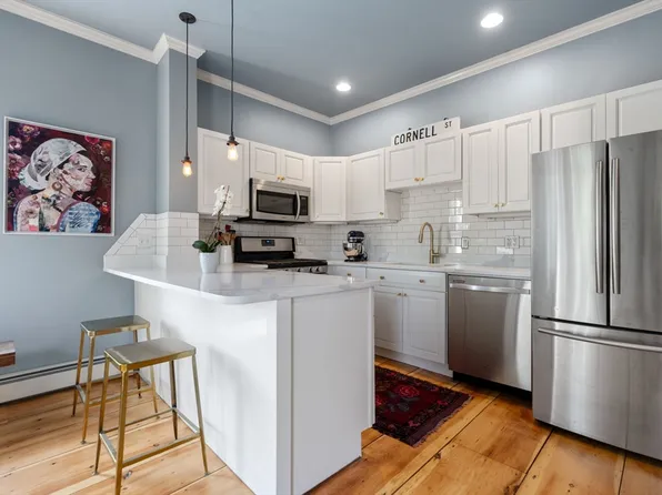 74 Pearl St #3, Charlestown, MA 02129