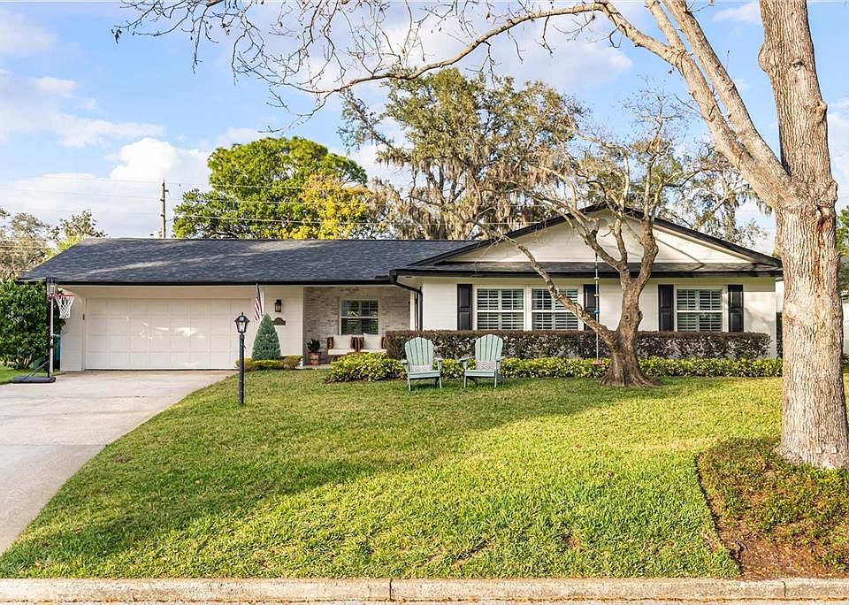 1st image of 2411 McIntosh Way
