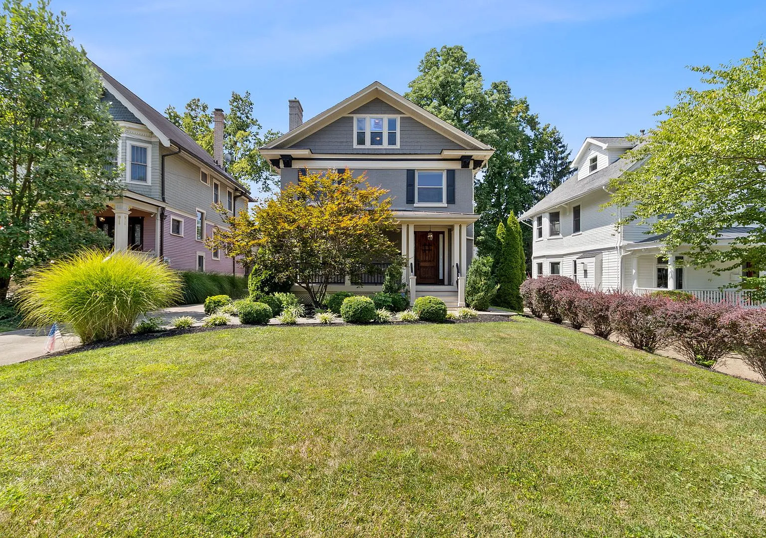 Oakley - Stunning Executive Tudor — Photo 1
