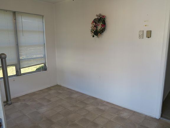 5th image of 29 Hancock Drive #A