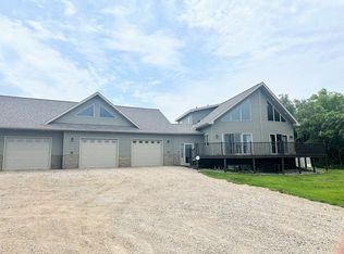 12142 County Road 55, Walhalla, ND 58282