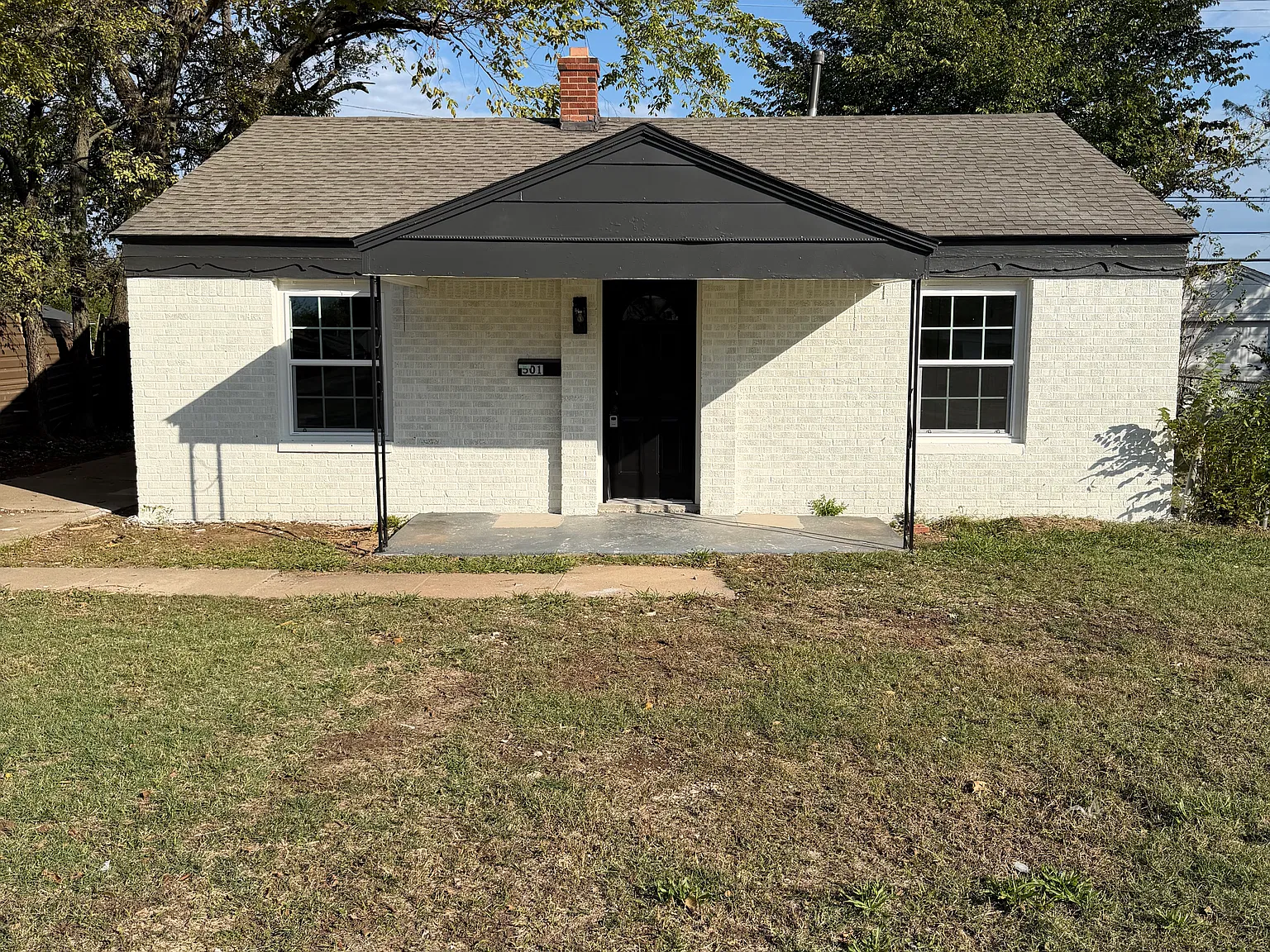 2 bed, 917 sqft, $1,200 — Photo 1