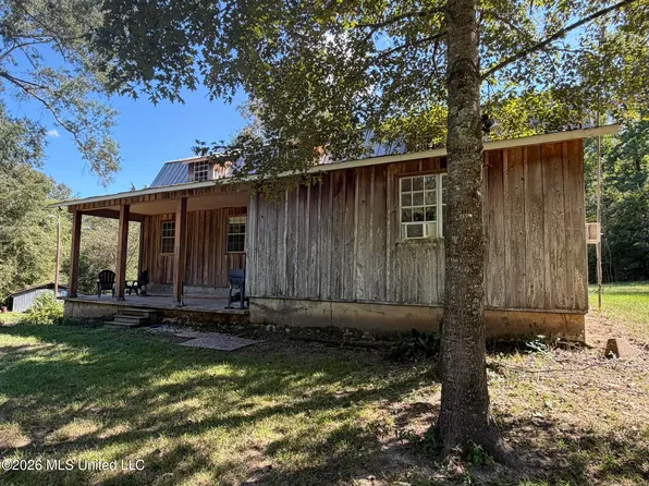 260 Church Hill Rd, Natchez, MS 39120