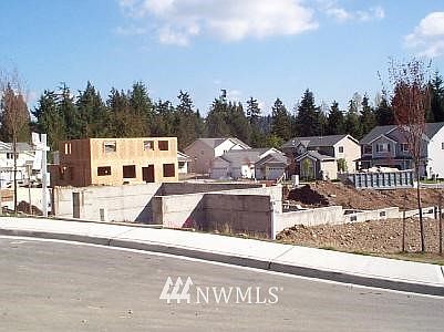 1st image of 11319 176th Avenue E