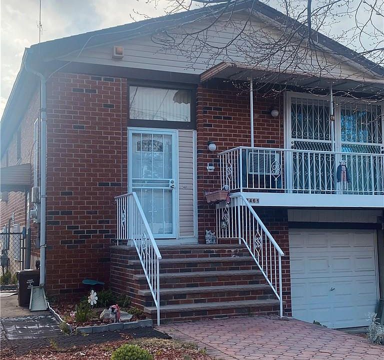 1st image of 2461 Delanoy Avenue