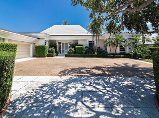 860 Lake House Dr, North Palm Beach, FL 33408