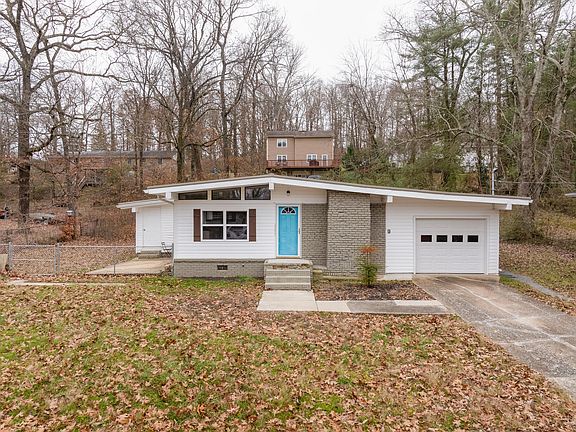 5th image of 1108 Clermont Dr