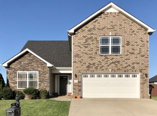 1223 Snowball Ln, Clarksville, TN 37042