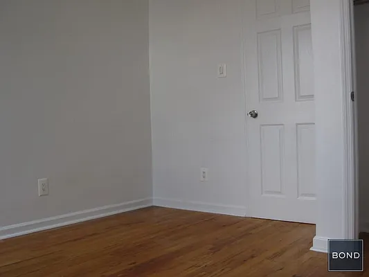 Rented by Bond New York | media 20