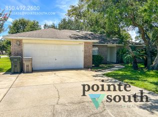 1415 Tender Oaks Ln, Pensacola, FL 32506