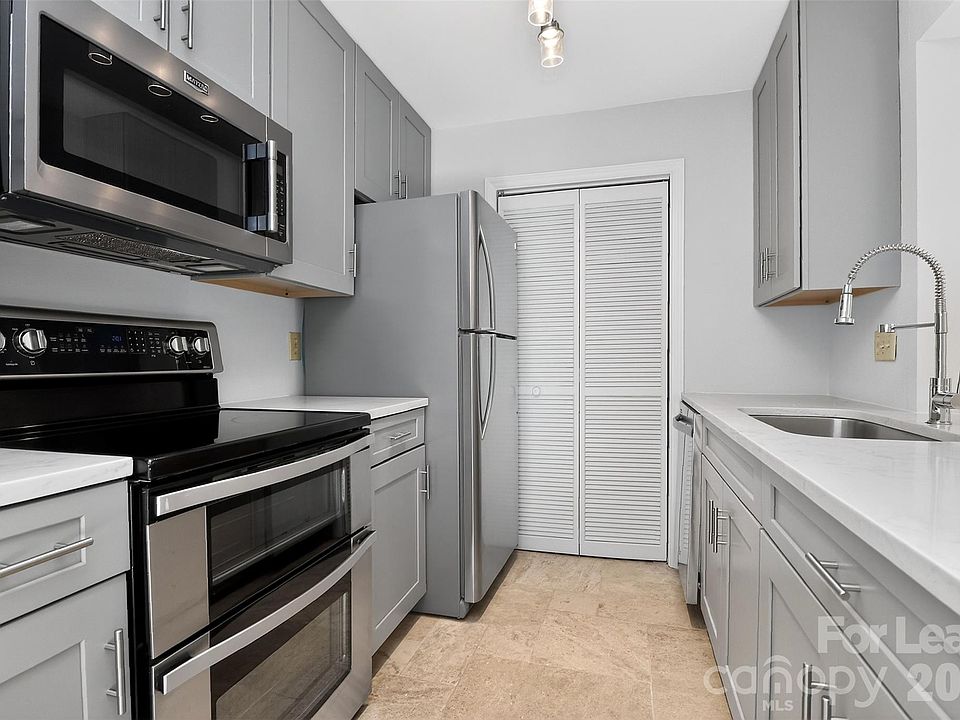 1st image of 11029 Harrowfield Rd