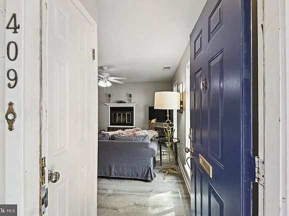 2nd image of 409 S Sharp St #R-5