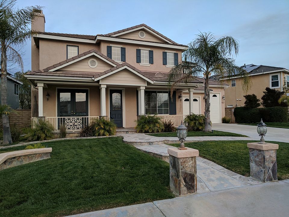 1st image of 28902 Rock Canyon Dr