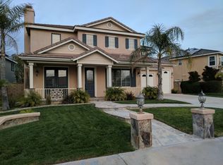 28902 Rock Canyon Dr, Saugus, CA 91390