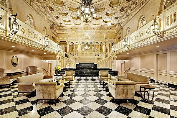 Rented by Compass | media 6