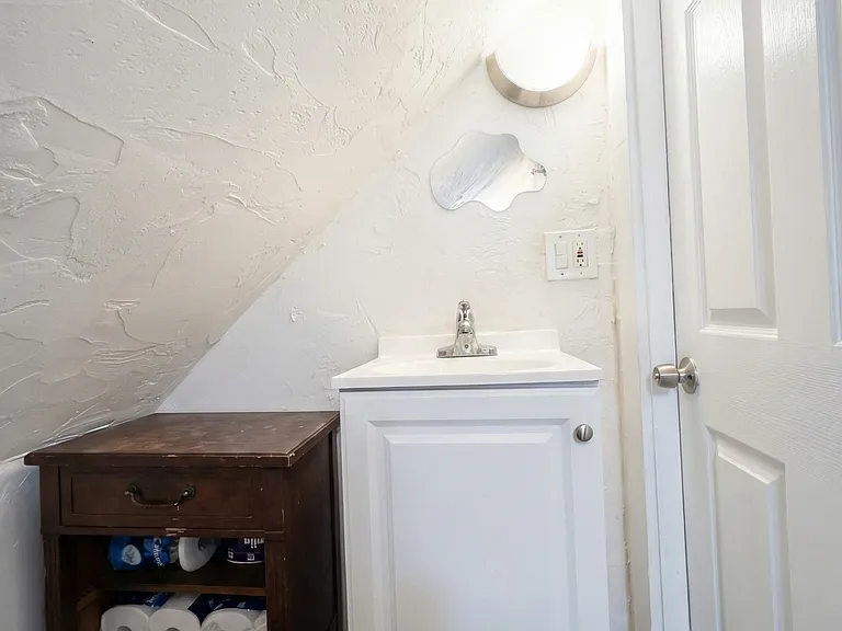 20 Fellsway W — Photo 10