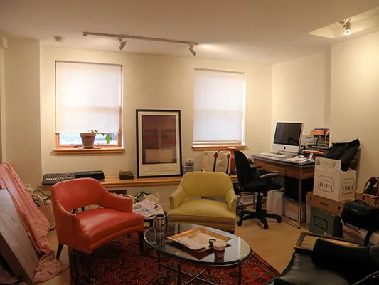 Rented by Vespa Properties Group | media 11