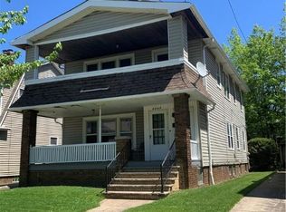 2207 Chesterland Ave, Lakewood, OH 44107